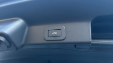 Jaguar F-Pace 2.0 D200 R-Dynamic HSE Black 5dr Auto AWD Diesel Estate